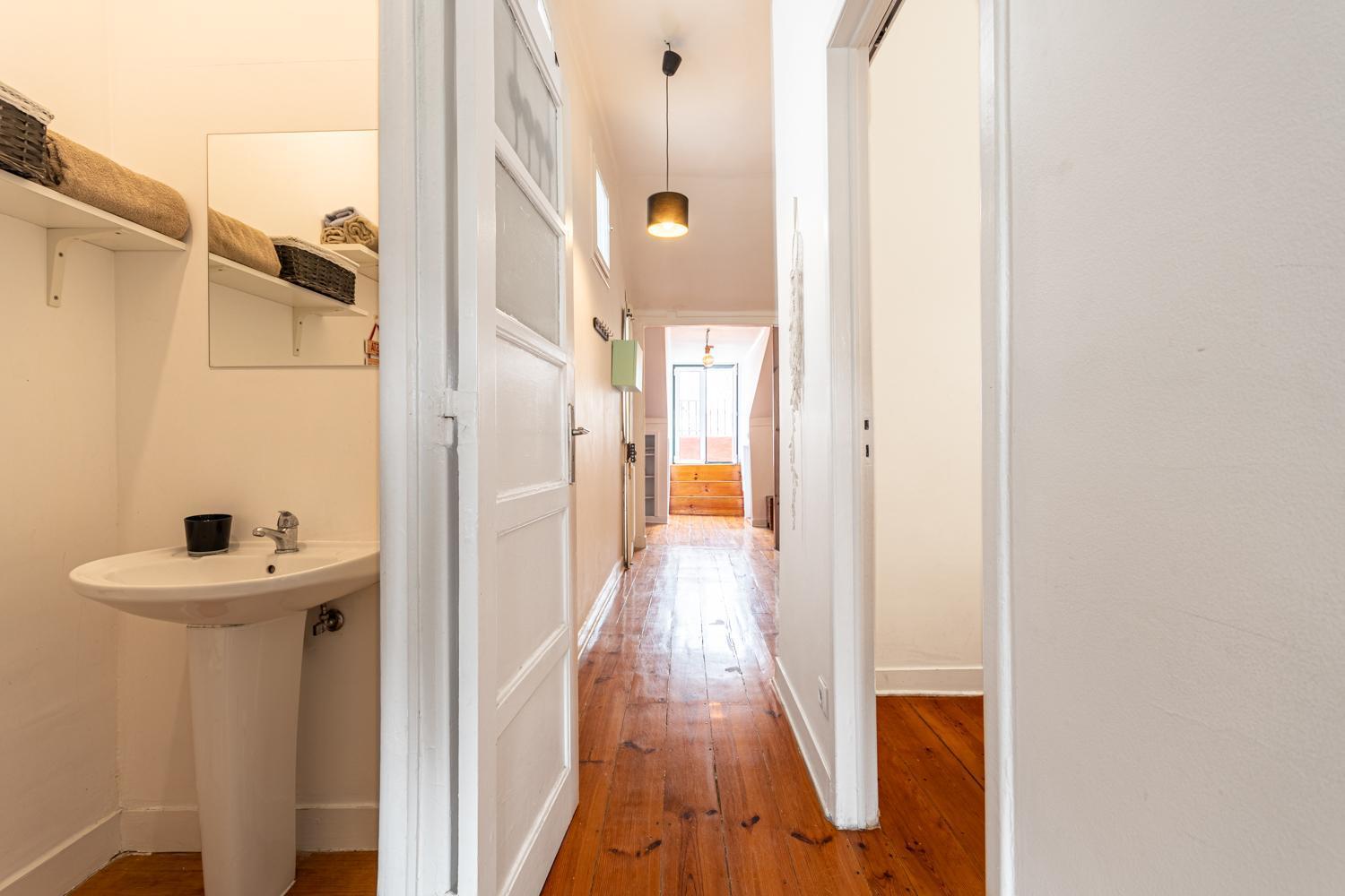 Third Floor Apartment At Graca Neighbourhood Lisbon Luaran gambar